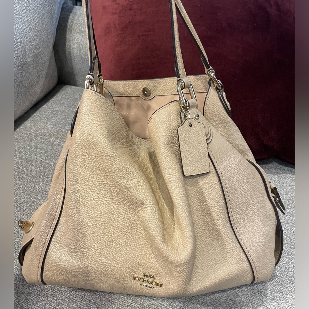 Coach Leather Hobo Bag beige
